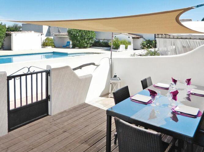 Holiday Home With Shared Pool Saintes-Maries-de-la-Mer Buitenkant foto